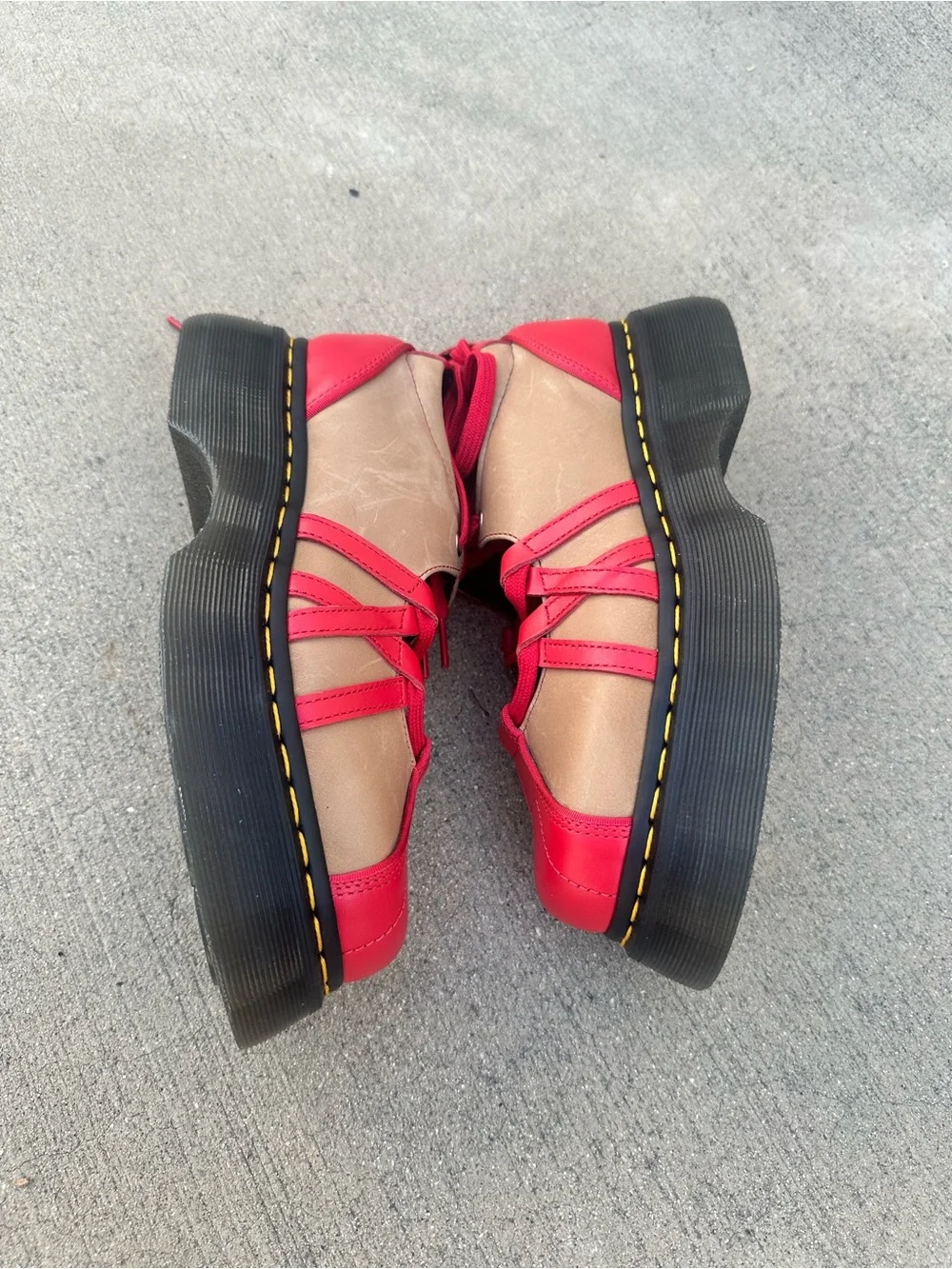 Dr. Martens Buzz Ballerina Leather Red Vntge Taupe Chunky Platform Shoes NWOT~7